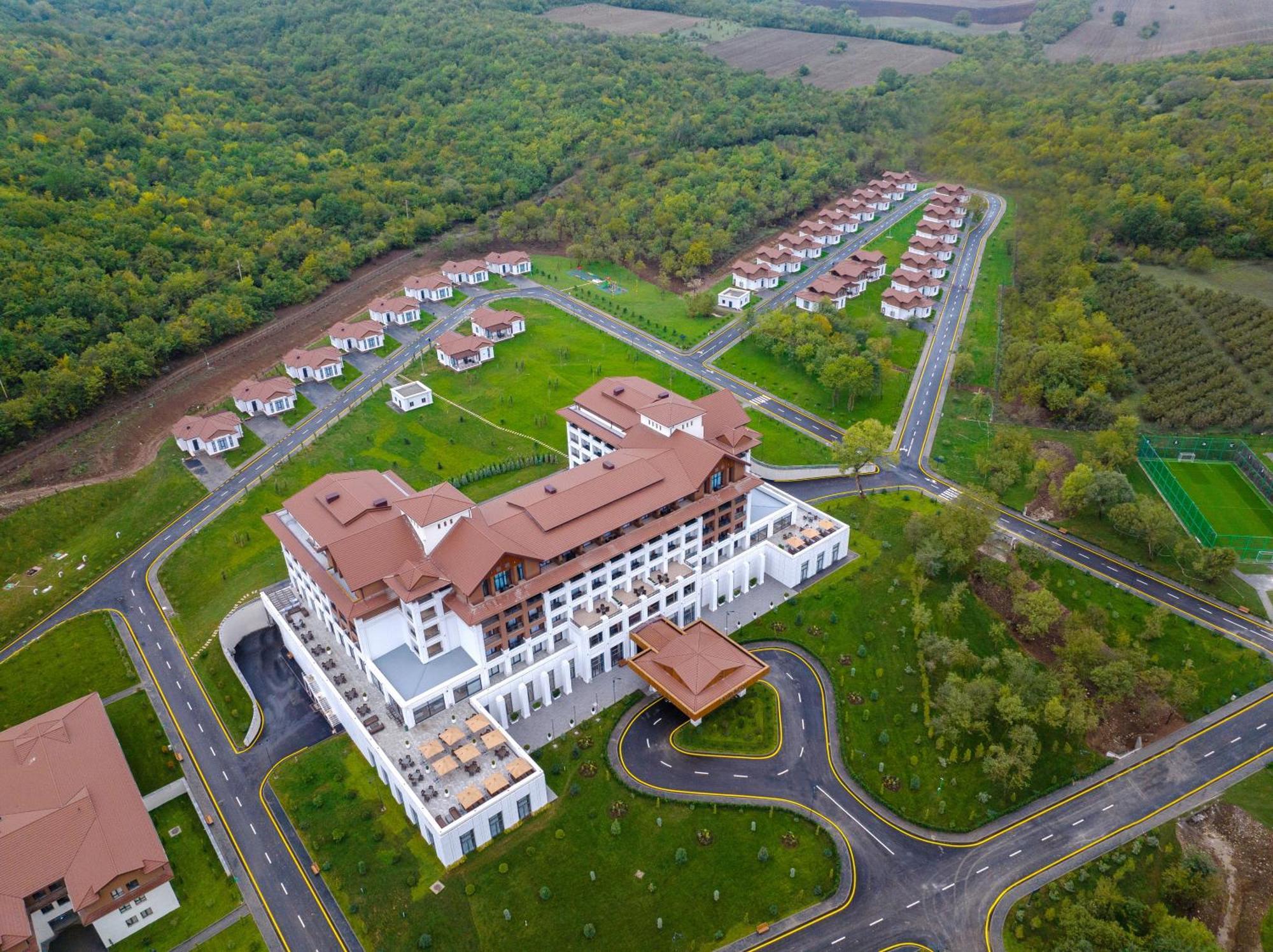Shabran Wellbeing Resort Pirebedil' Eksteriør bilde